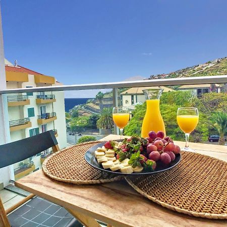 Rainbow Apartment By Lovelystay Funchal  Esterno foto