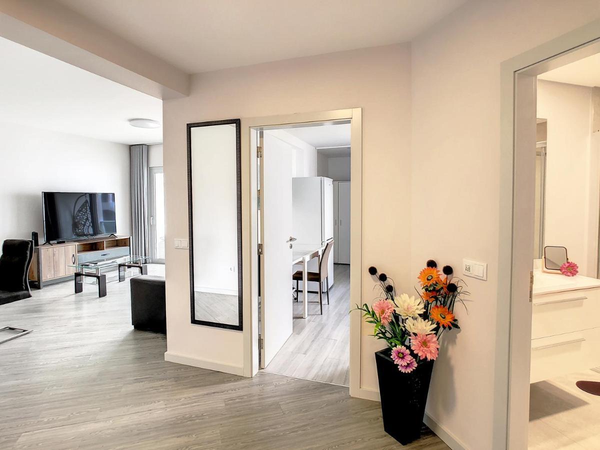 Rainbow Apartment By Lovelystay Funchal  Esterno foto