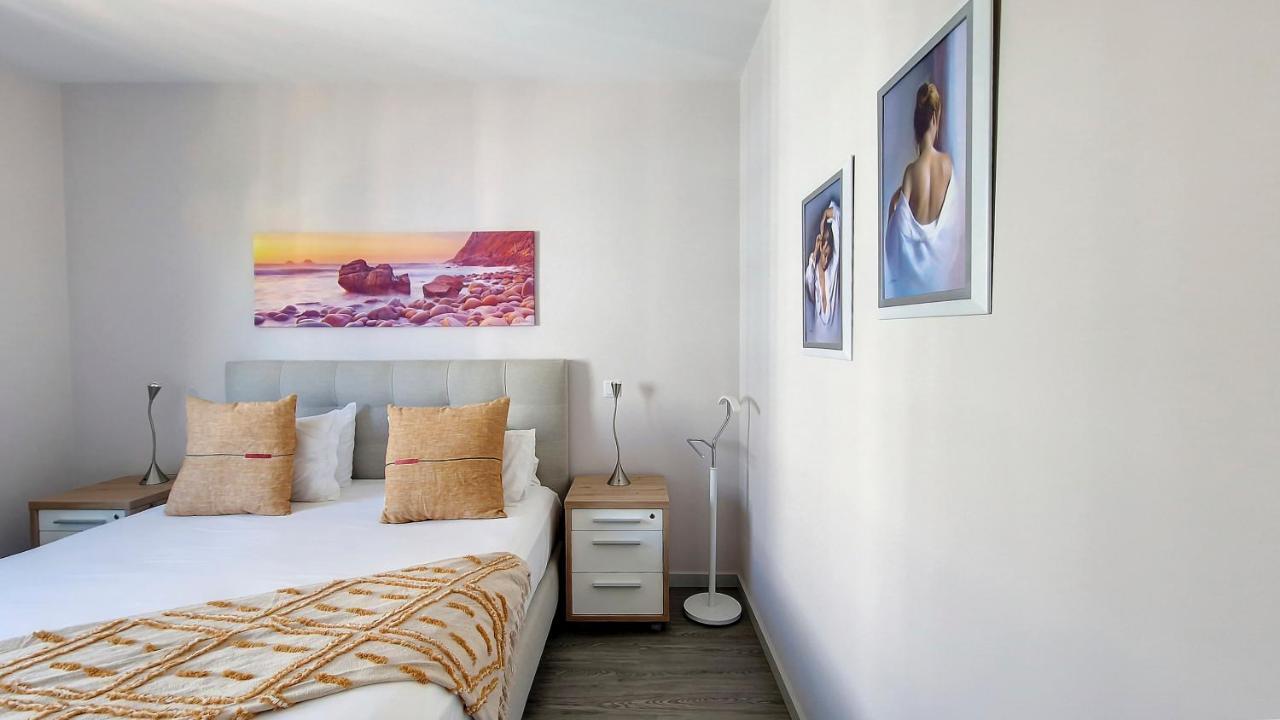Rainbow Apartment By Lovelystay Funchal  Esterno foto