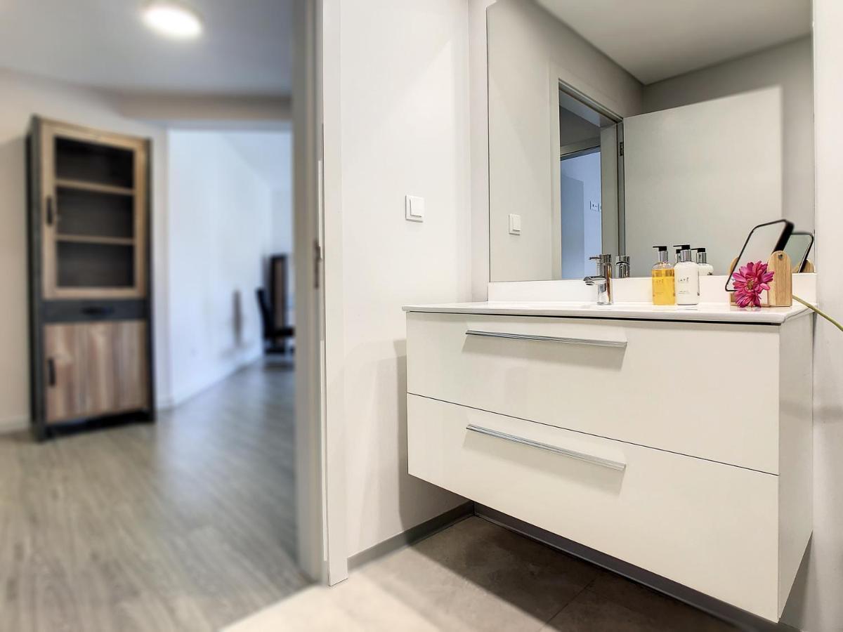 Rainbow Apartment By Lovelystay Funchal  Esterno foto